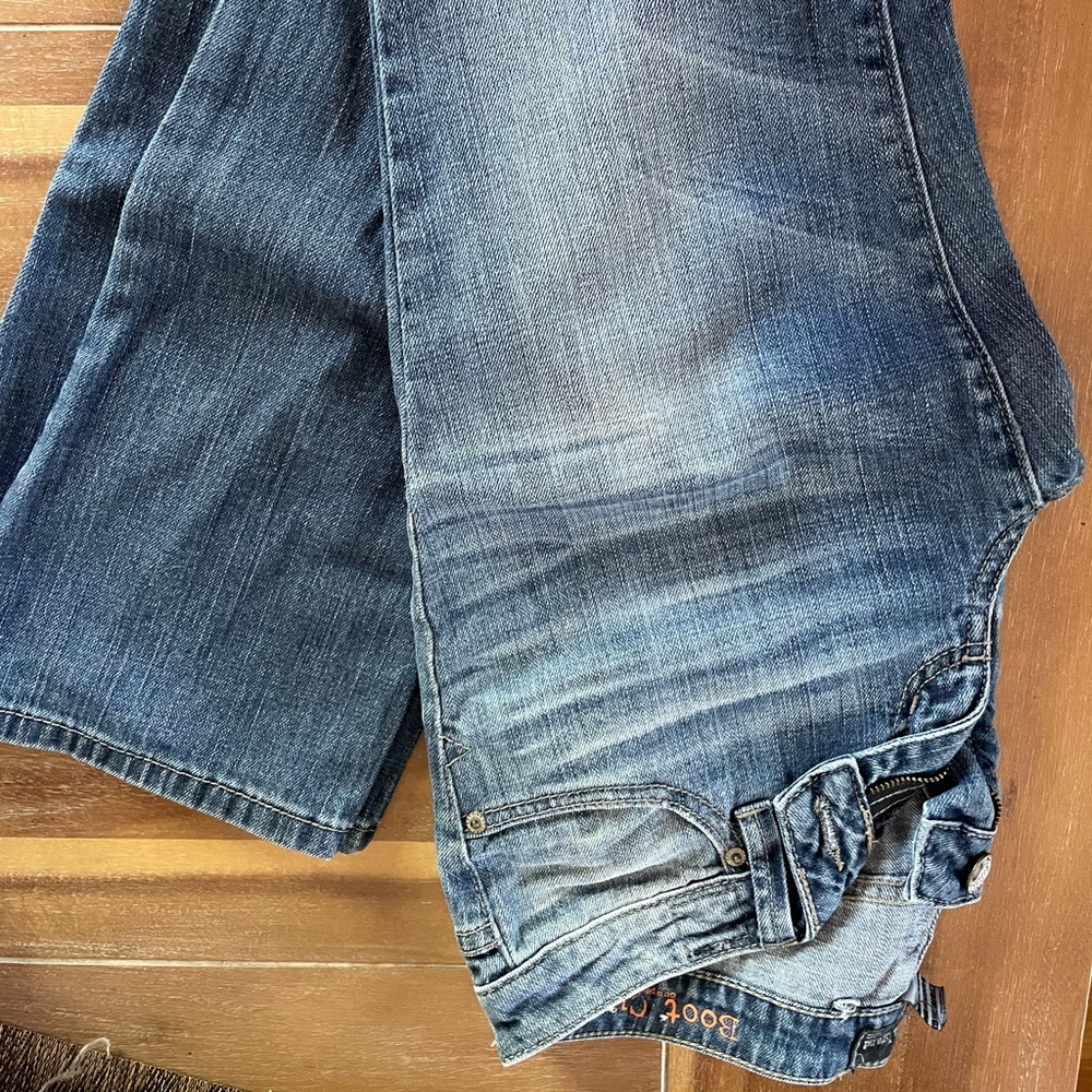 Volcom jeans size 7